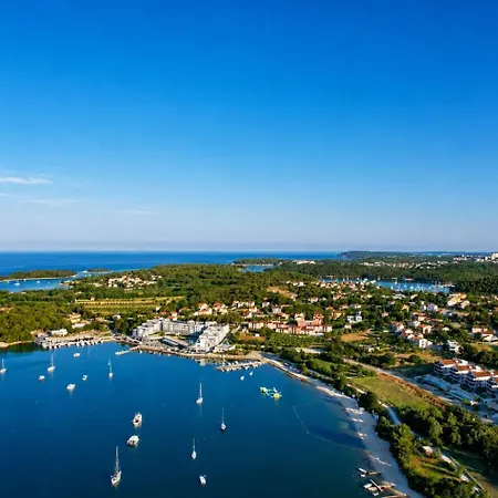 Panoramic Sea View *